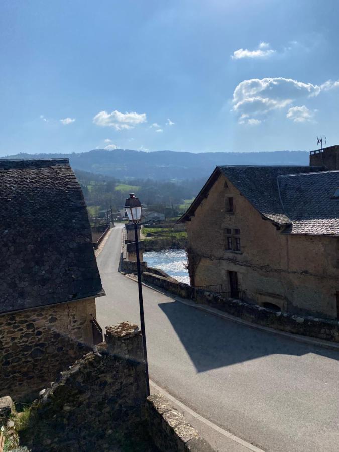 Hotel Au Pont D'Olt Saint-Côme-dʼOlt Exteriér fotografie