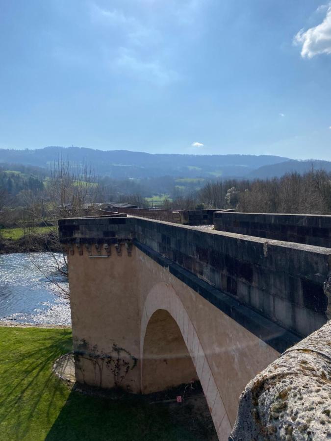 Hotel Au Pont D'Olt Saint-Côme-dʼOlt Exteriér fotografie