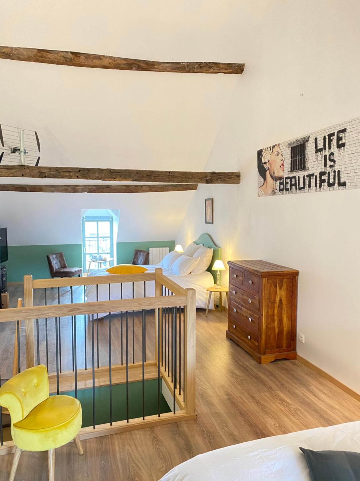 Hotel Au Pont D'Olt Saint-Côme-dʼOlt Pokoj fotografie